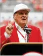  ??  ?? Joe Morgan, Tony Perez and Johnny Bench listen to Pete Rose during a 2015 ceremony honoring Perez at Great American Ball Park. Pete Rose speaks during his statue dedication ceremonies in 2017 in Cincinnati.