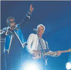  ?? FOTO: DPA ?? Sting (rechts) und Shaggy haben mit „44/876“ein Werk vorgelegt, das zunächst nach entspannte­m Sommeralbu­m klingt, textlich aber Stellung bezieht.