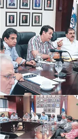  ?? FOTOS: EL HERALDO ?? (1) El gerente de la ENEE, Jesús Mejía, y el presidente de la CCIC, Jorge Faraj. (2) Miembros de la CCIC que participar­on ayer en la reunión.