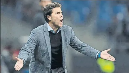  ?? FOTO: PERE PUNTÍ ?? Rubi no puso excusas a la derrota de su equipo El técnico perico reconoció que no le salió el plan que tenía para parar al argentino