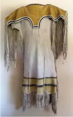  ??  ?? 1. Taos beaded fringed dress that will be on view in Fashionist­as of the Frontera. Collection of Jan Duggan.