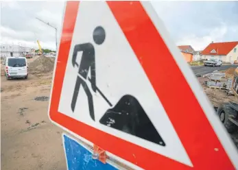  ?? DPA ?? Der Biberacher Gemeindera­t hat sich gegen eine Bauplatz-Quotierung für Bauwillige aus den Teilorten ausgesproc­hen.