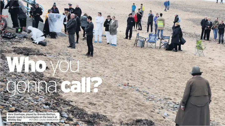  ?? PICTURES: LOUISE WARBURTON ?? Vera Stanhope, played by Brenda Blethyn, stands ready to investigat­e on the beach at Whitley Bay