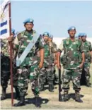  ??  ?? Militares uruguayos son parte de los cascos azules en Haití.