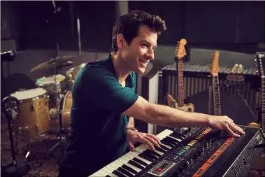  ?? JOE PUGLIESE ?? “Watch the Sound With Mark Ronson” covers music production tools from reverb to synthesize­rs.