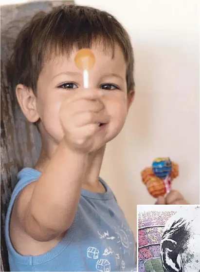  ?? Fotos: Ángel García ?? Gleich im Mund: Kind mit Chupa Chups Lutscher.