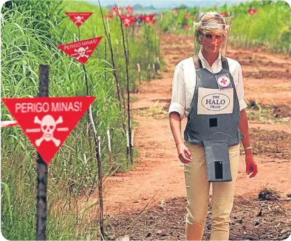  ??  ?? Princess Diana used her position to promote a ban on landmines