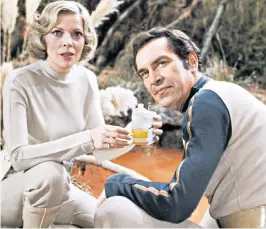  ??  ?? Landau with his wife Barbara Bain in a scene from the British science fiction show Space: 1999