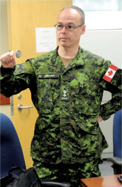  ?? PHOTO MARTIN ALARIE ?? Le lieutenant-colonel Alain Veilleux préside le Comité sur la diversité D+ du Québec. Selon lui, il y a encore beaucoup de chemin à faire pour éradiquer le harcèlemen­t dans les Forces armées.