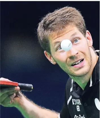  ?? FOTO: DPA ?? Die von Nationalsp­ieler und Ex-Borusse Bastian Steger angeführte Bremer Mannschaft erreichte das Pokal-Endspiel und unterlag im Liga-Hinspiel in Düsseldorf nur hauchdünn mit 2:3.