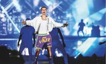  ?? A.K Kallouche/Gulf News ?? Justin Bieber performs at Dubai’s Autism Rocks Arena last night.