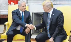 ?? FOTO: IMAGO ?? Israels Premiermin­ister Benjamin Netanjahu (links) und US-Präsident Donald Trump betonen stets ihre Verbundenh­eit.
