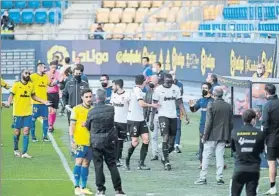  ?? FOTO: LALIGA ?? Diakhaby abandonó el Ramón de Carranza por un supuesto insulto racista de Cala
Huesca-Elche
Entrenador:
Entrenador: Árbitro: