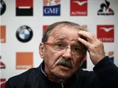  ?? (AFP/Getty) ?? Jacques Brunel is under mounting pressure to make this French side click