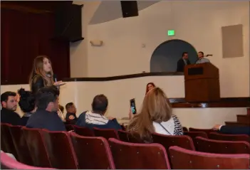  ?? PHOTO JULIO MORALES ?? Calexico officials hosted a public forum at San Diego State University-Imperial Valley to inform displaced Santo Tomas Swap Meet vendors about ongoing efforts to work with the property owner to reopen the fire damaged site.