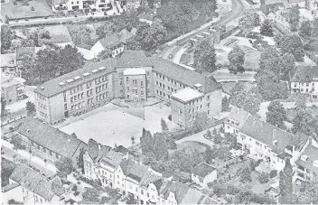 ?? FOTO: SCHULE ?? Das Freiherr-vom-Stein-Gymnasium 1970.