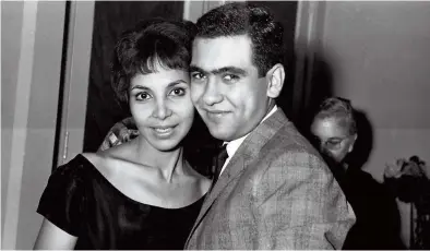  ??  ?? El empresario e ingeniero Carlos García y su esposa, Julieta Bravo