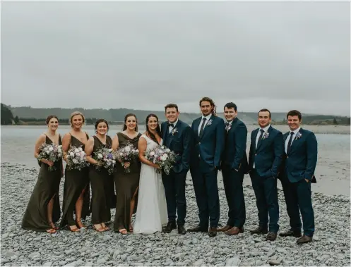  ??  ?? ABOVE
Josie and Hamish spent time having their photos taken around various spots at Happy Valley Farm. Bridesmaid­s dressed in Leave Her Wilder, Josie in Paperswan Bride, and Hamish and his groomsmen in Sparrows Menswear. Beautiful blooms by Samantha Rose Flowers.