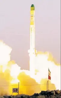  ?? ?? LIFTOFF: Iran’s Zuljanah rocket, capable of hauling a satellite into orbit, launches from a mystery site.