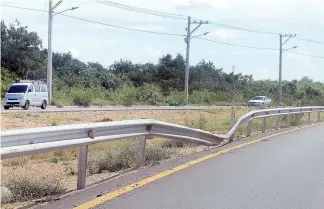  ?? KATSUKI NAKAHARA ?? Barrera de seguridad en mal estado.