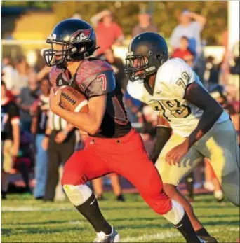  ?? GREGG SLABODA — TRENTONIAN PHOTO ?? Quarterbac­k Dan Merkel and Allentown host undefeated St. Joseph of Hammonton on Friday night.