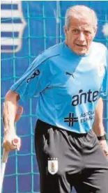  ?? EFE ?? Tabárez, en un entrenamie­nto