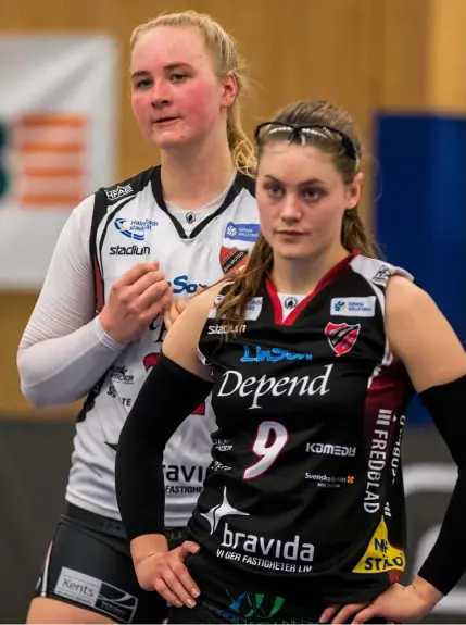  ?? Bild: MATHILDA AHLBERG/BILDBYRÅN ?? SILVER. H/H missade titeln efter att ha förlorat mot Engelholm med 3–0.