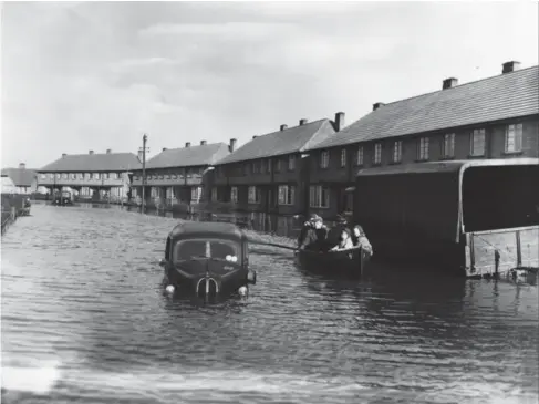 ?? ?? C anvey Island is submerged after deadly flooding in 1953 (Getty)