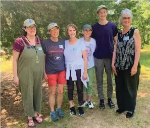  ?? Submitted photo ?? ■ DLAMN graduates from left are Anne Greenwood, Dawn Groover, Nitalynn Sigman, Melinda Burnette, Carson Miller and Jody Sprague. Not pictured are graduates Tina Chastain and Cynthia Hibler.