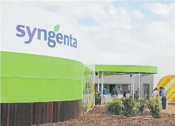  ??  ?? Syngenta. La empresa se centró en la sustentabi­lidad de sistema al aumentar el rinde.