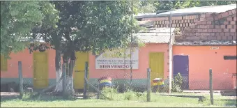  ??  ?? Fachada del club Deportivo Estanzuela de Fernando de la Mora, Zona Norte.