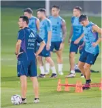  ?? ?? Lionel Scaloni no quiere tener más bajas.