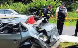  ?? RONNY JAÉN ?? El carro refleja claramente la magnitud del impacto.