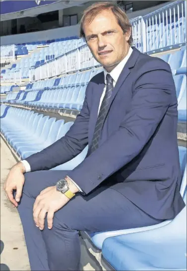  ??  ?? Francesc Arnau era director deportivo del Oviedo desde el pasado mes de diciembre de 2019.