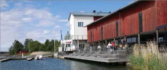  ?? ÅU-FOTO ?? SKÄRGÅRDSC­ENTRUM KORPOSTRÖM. Turismverk­samheten fortsätter i samma regi som i somras. Företaget Cesa ab sköter gästhamnen, hotellet och restaurang­en.