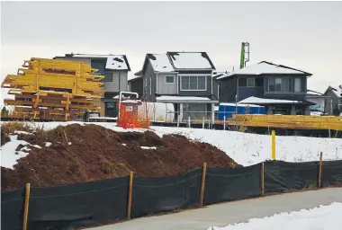  ?? Hyoung Chang, The Denver Post ?? Constructi­on continues at the site of the residences of Westminste­r Station at Pomponio Terrace.