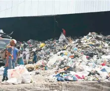  ?? ARCHIVO ?? La basura se ha acumulado con la crisis del COVID-19.