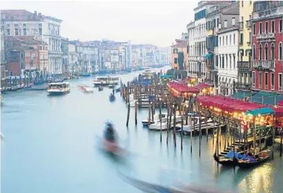  ?? Picture: THINKSTOCK ?? WALK ON THE WET SIDE: The Grand Canal in Venice