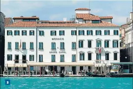  ??  ?? 3 3 HOTEL MONACO GRAND CANAL,
en Venecia