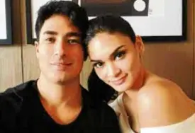  ??  ?? Marlon Stockinger and Pia Wurtzbach