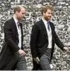  ??  ?? Prinz William (l.) und Prinz Harry auf dem Weg in die Kirche.Foto: WPA Pool