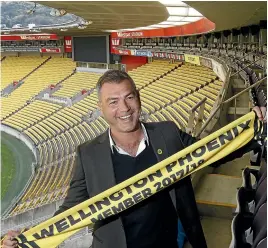  ?? KEVIN STENT/STUFF ?? Mark Rudan has so far proved to be an inspiring figure as Wellington Phoenix coach.