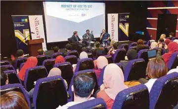  ??  ?? FORUM Masterclas­s: Impak GST kepada SST oleh CPA Australia dan New Straits Times di Balai Berita, Bangsar, semalam.