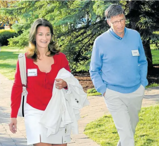  ?? Foto: Efe ?? En el divorcio de Melinda y Bill Gates hay 120.000 millones en juego. En la imagen, el matrimonio cuando nada hacia presagiar su ruptura.