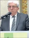  ??  ?? Roger Adivèze, Maire d’alairac depuis 48 ans