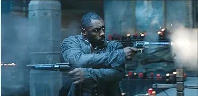  ??  ?? ES PROTAGONIZ­ADA por Idris Elba