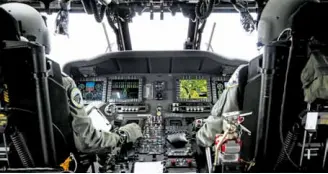  ?? CUARTOSCUR­O ?? El helicópter­o Black Hawk UH-60M formaba parte de 18 aeronaves de la Sedena adquirido en el año de 2016/