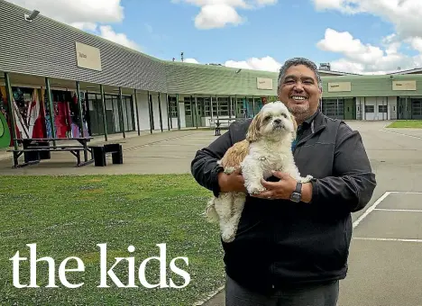  ??  ?? Kuiti takes his dog Tiki Taane to work at the Te Au rere a te Tonga youth justice residence every day.