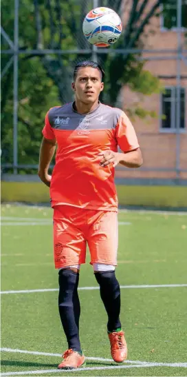  ?? FOTO JUAN ANTONIO SÁNCHEZ ?? Sebastián Gómez Londoño, con 21 años suma cinco goles con Leones en la actual temporada.