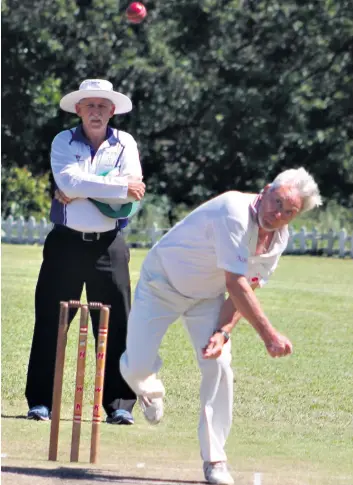  ??  ?? uMfolozi stalwart Errol Boulé managed to pick up a wicket for his team